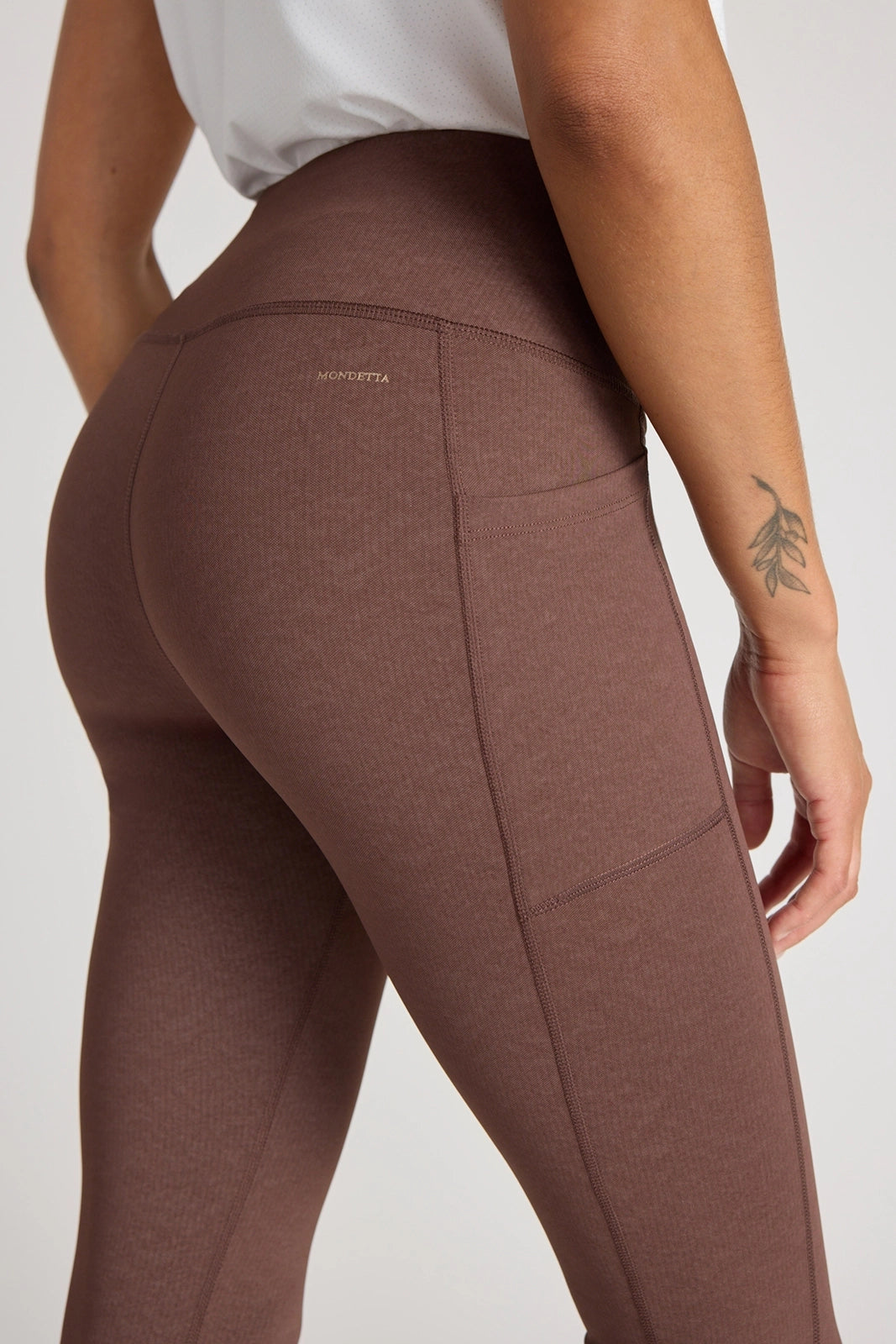 The Active GRS Certified Recycled Nylon Denim-Feel Legging - Chicory Coffee Combo