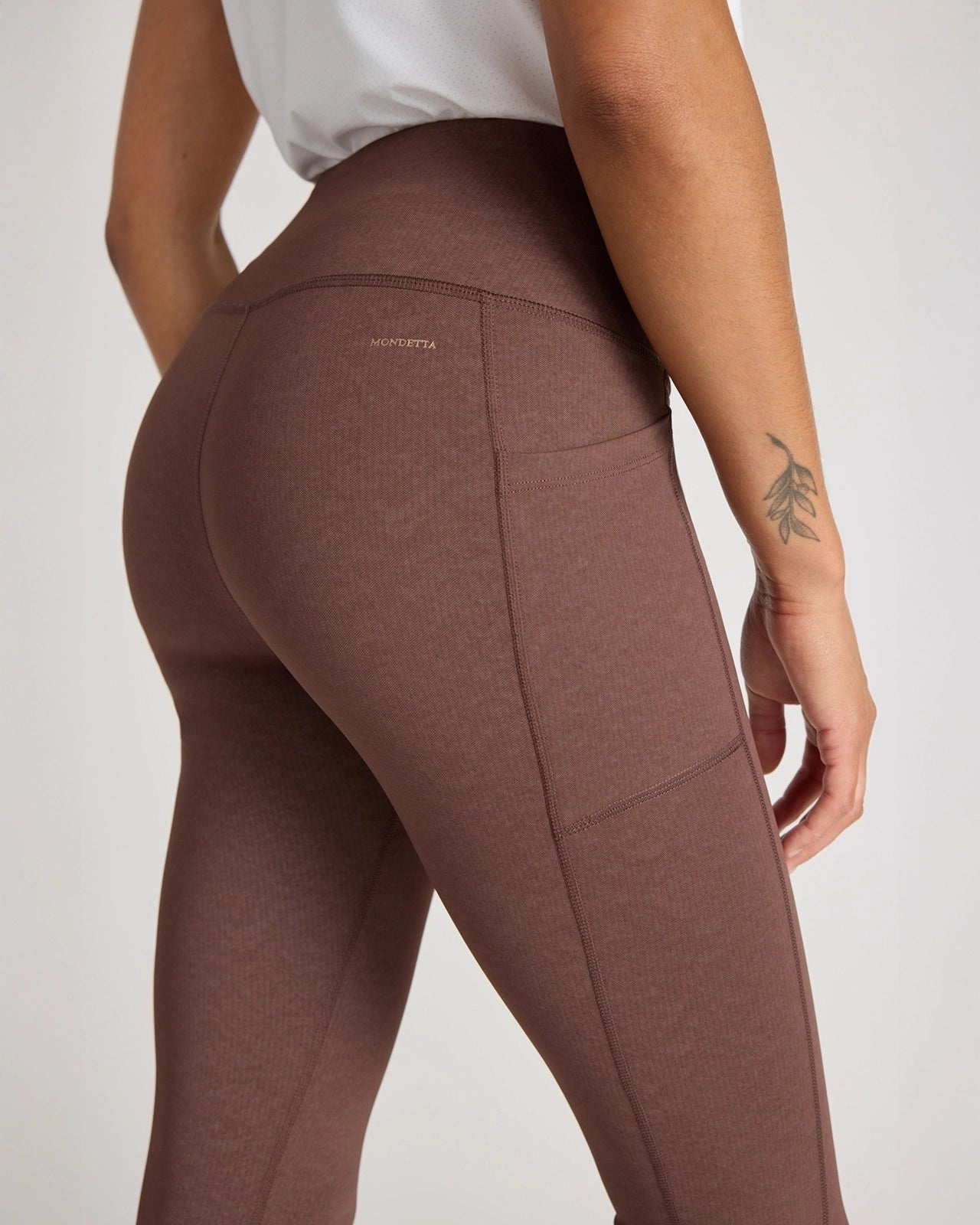 The Active GRS Certified Recycled Nylon Denim-Feel Legging - Chicory Coffee Combo