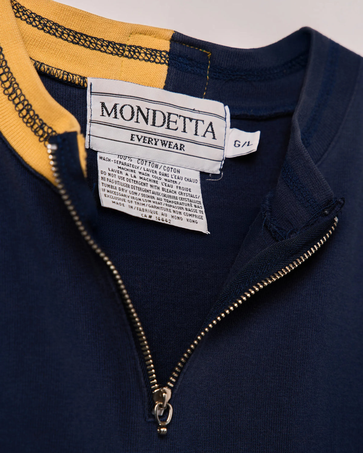 Mondetta ‘Brasil’ Two Tone Collar Sweatshirt