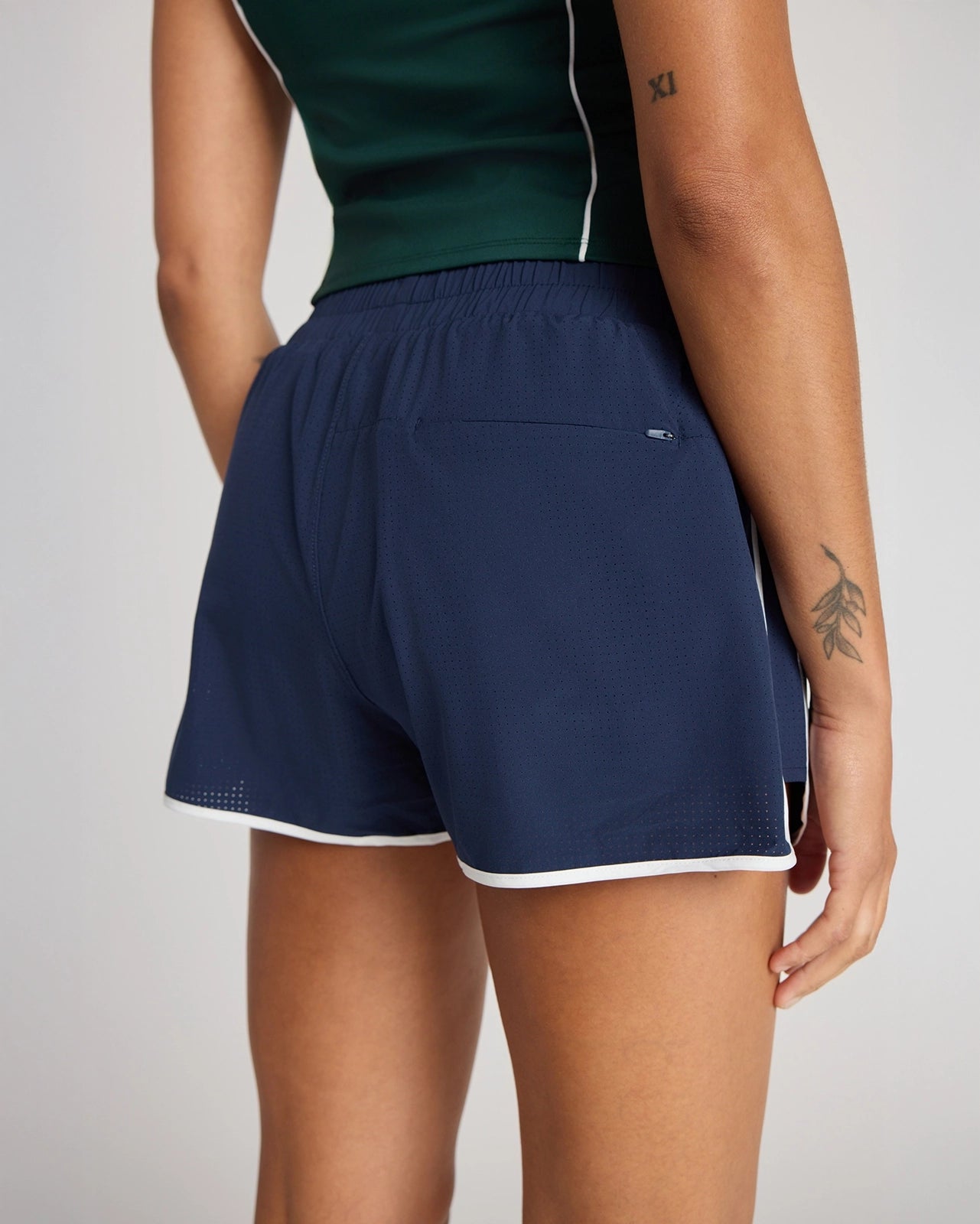 The Built-In Liner GRS Certified Recycled Poly 3" Run Short - Black Iris/White