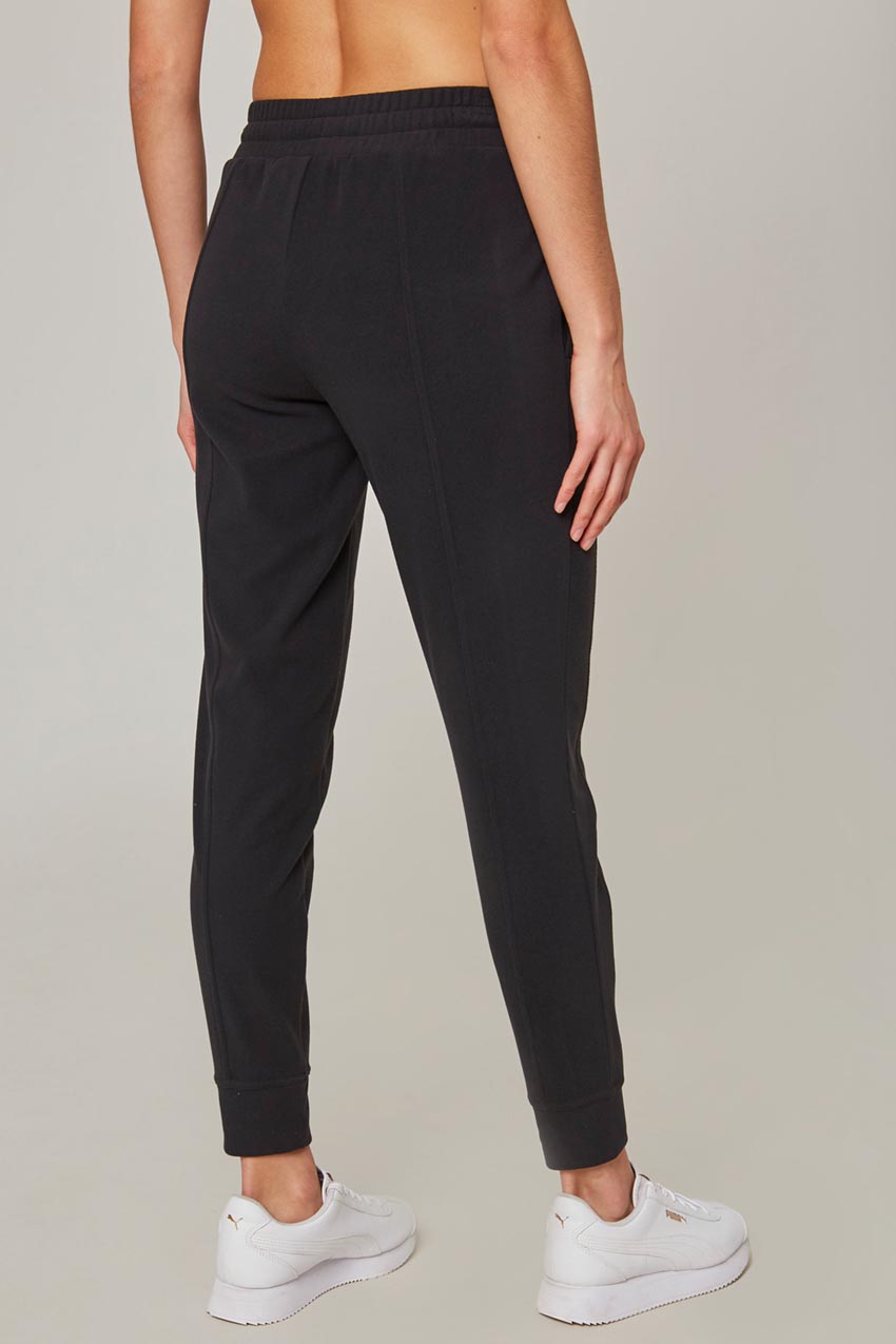 Women’s Cozy Velour Jogger