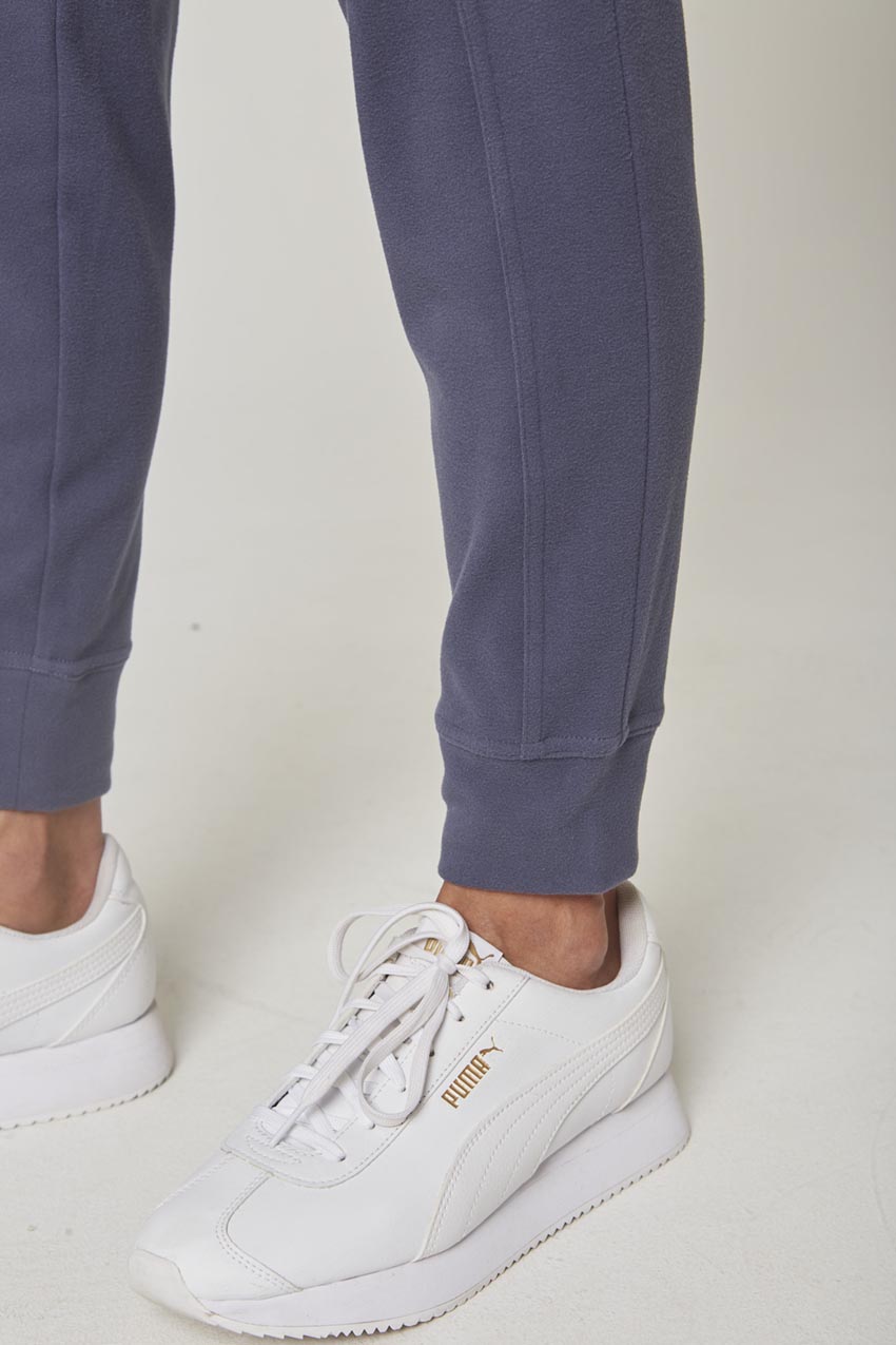 Women’s Cozy Velour Jogger