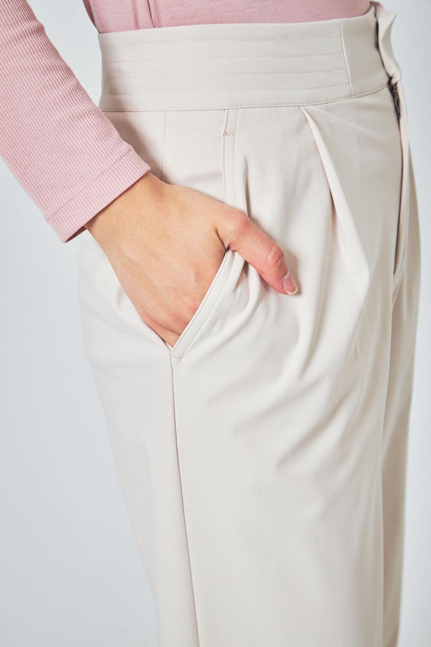 Limitless High-Rise Wide Leg Pleated Pant