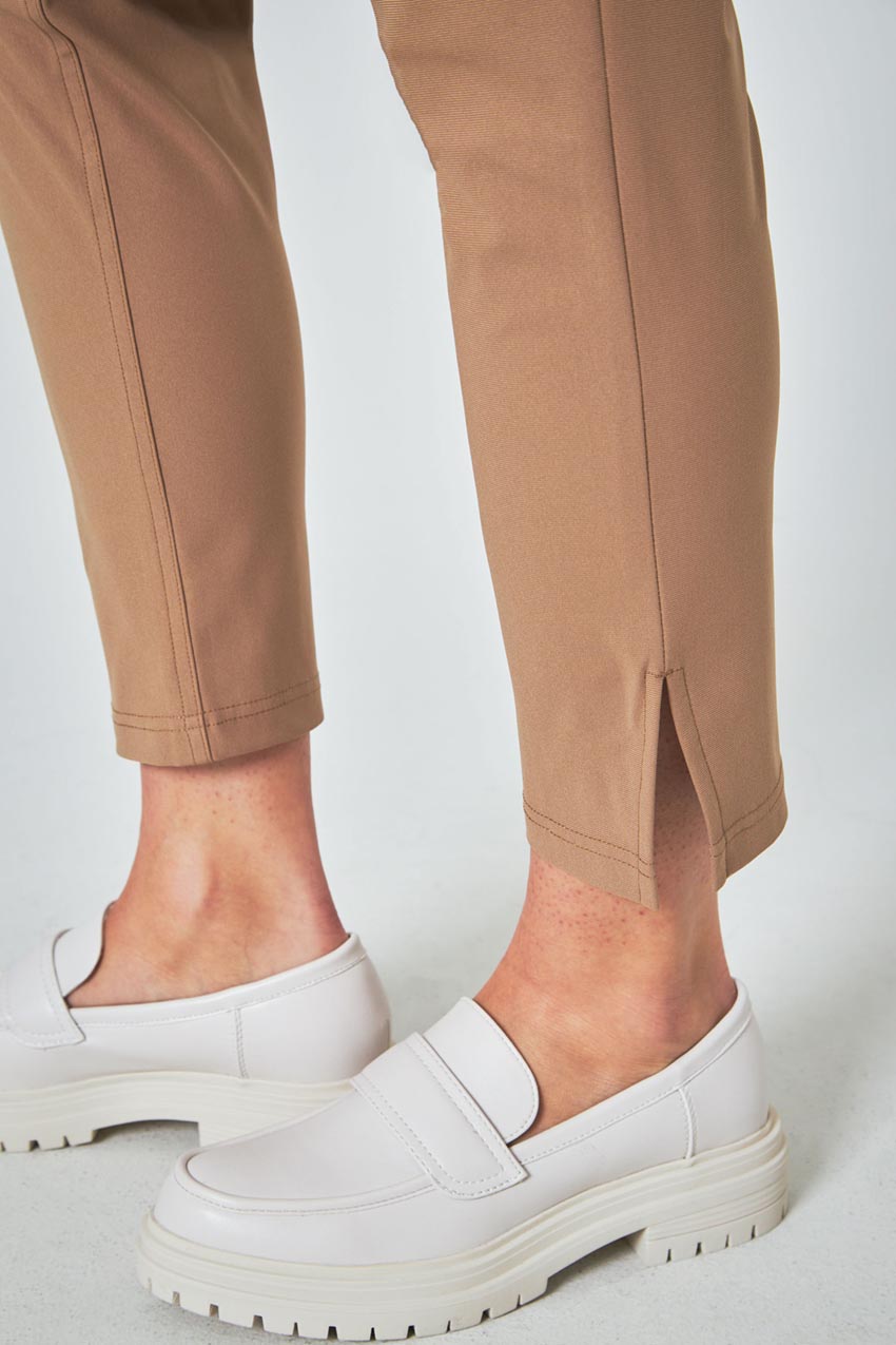 Limitless High-Rise Ankle Pant with Pleats