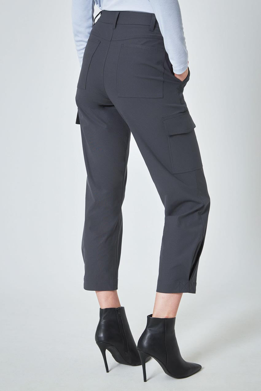 Limitless High-Rise Cargo Pant