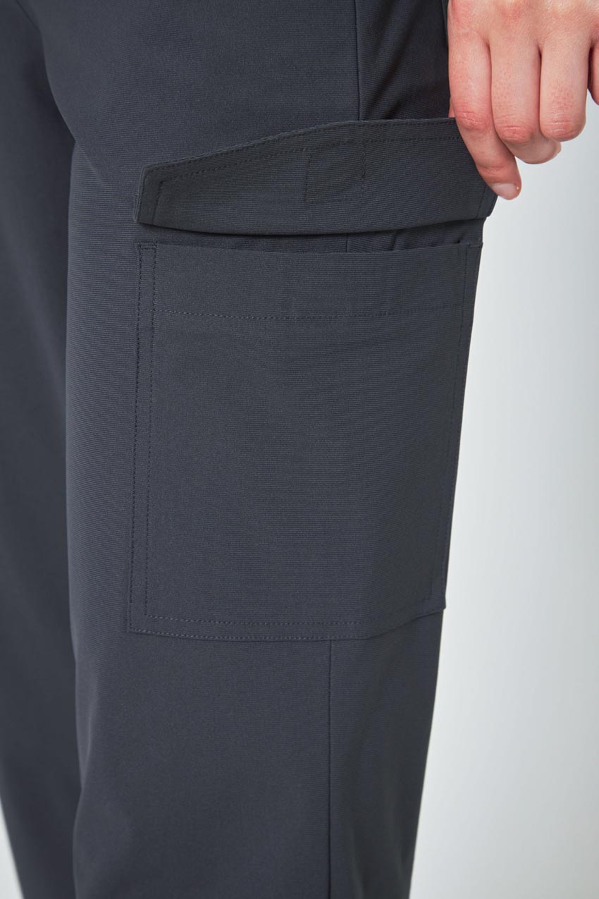 Limitless High-Rise Cargo Pant