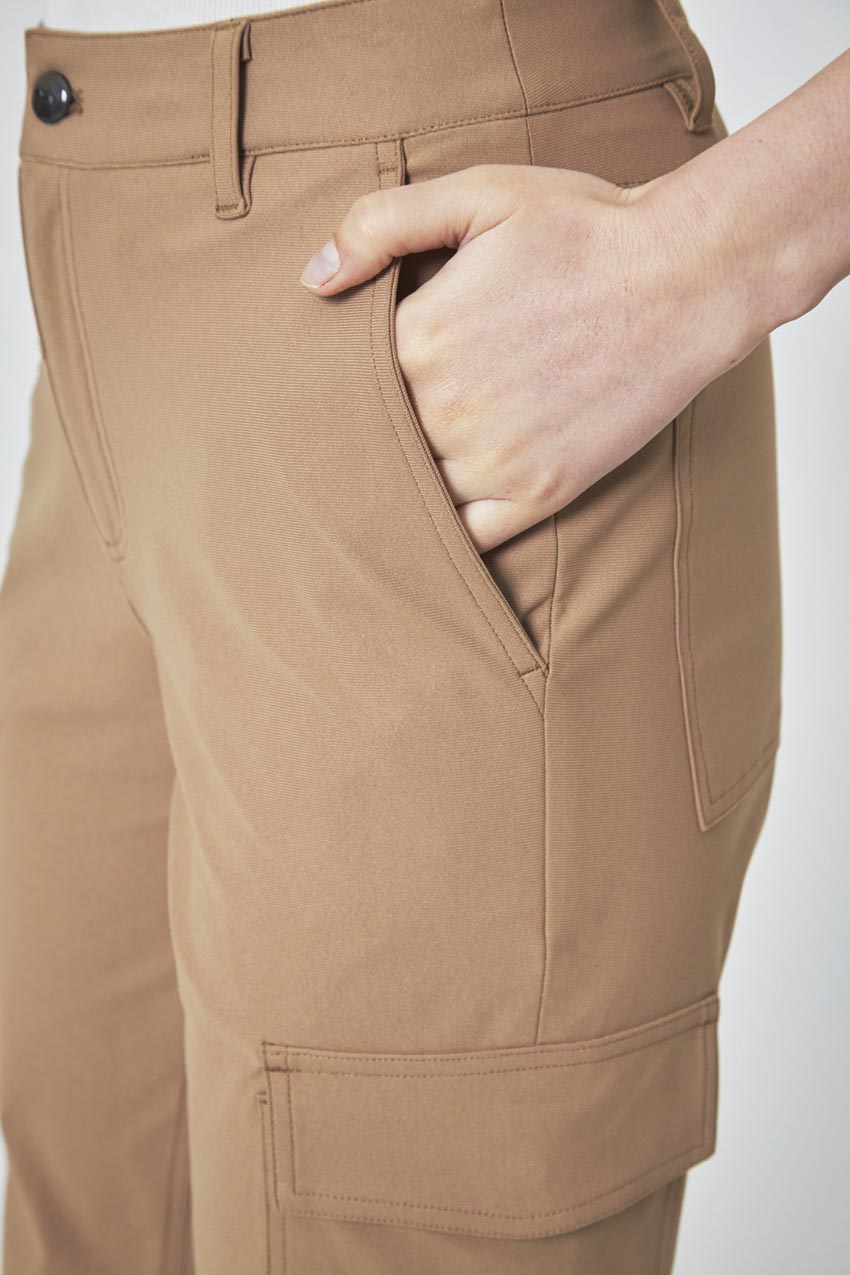 Limitless High-Rise Cargo Pant