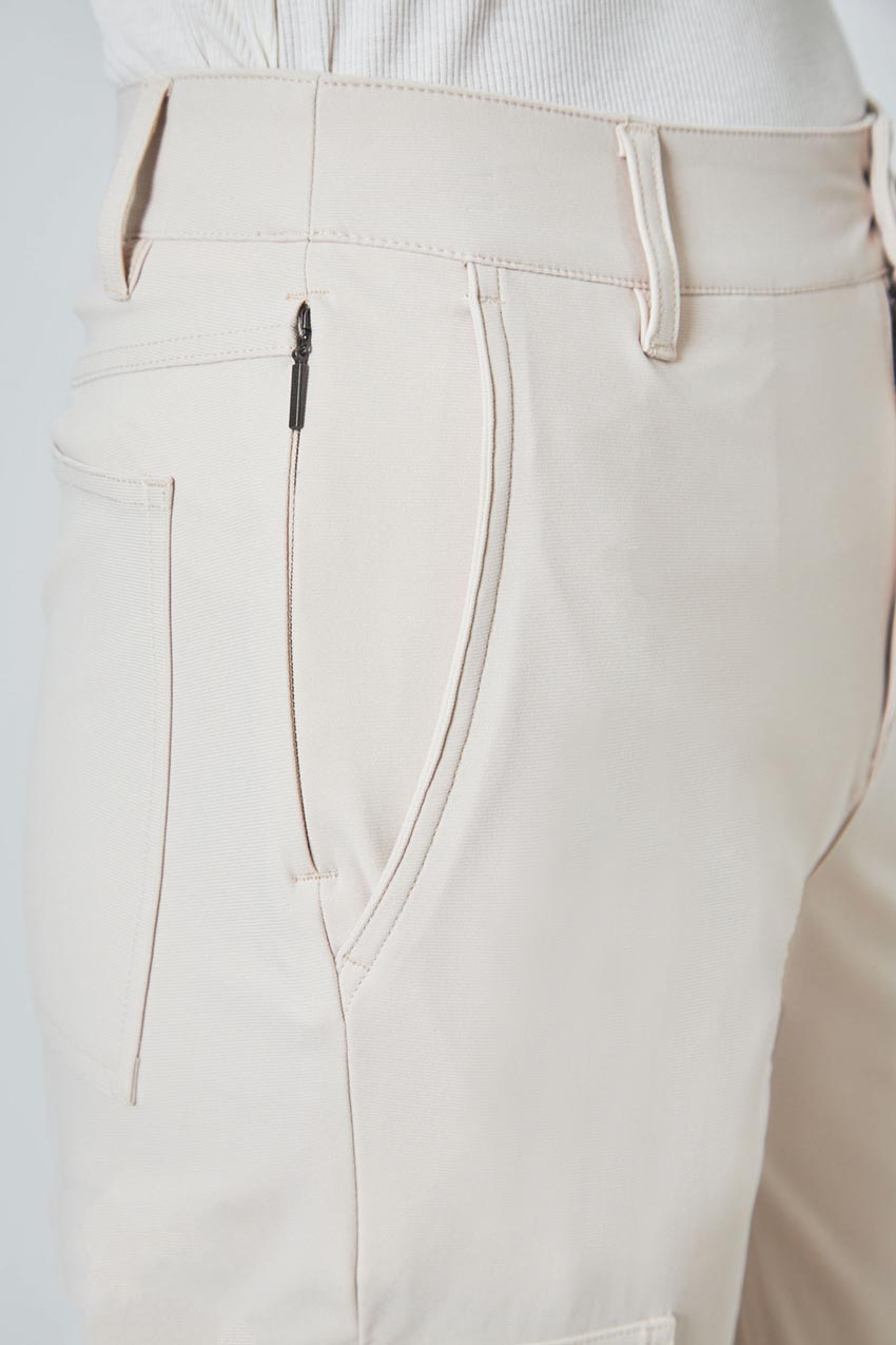 Limitless High-Rise Cargo Pant