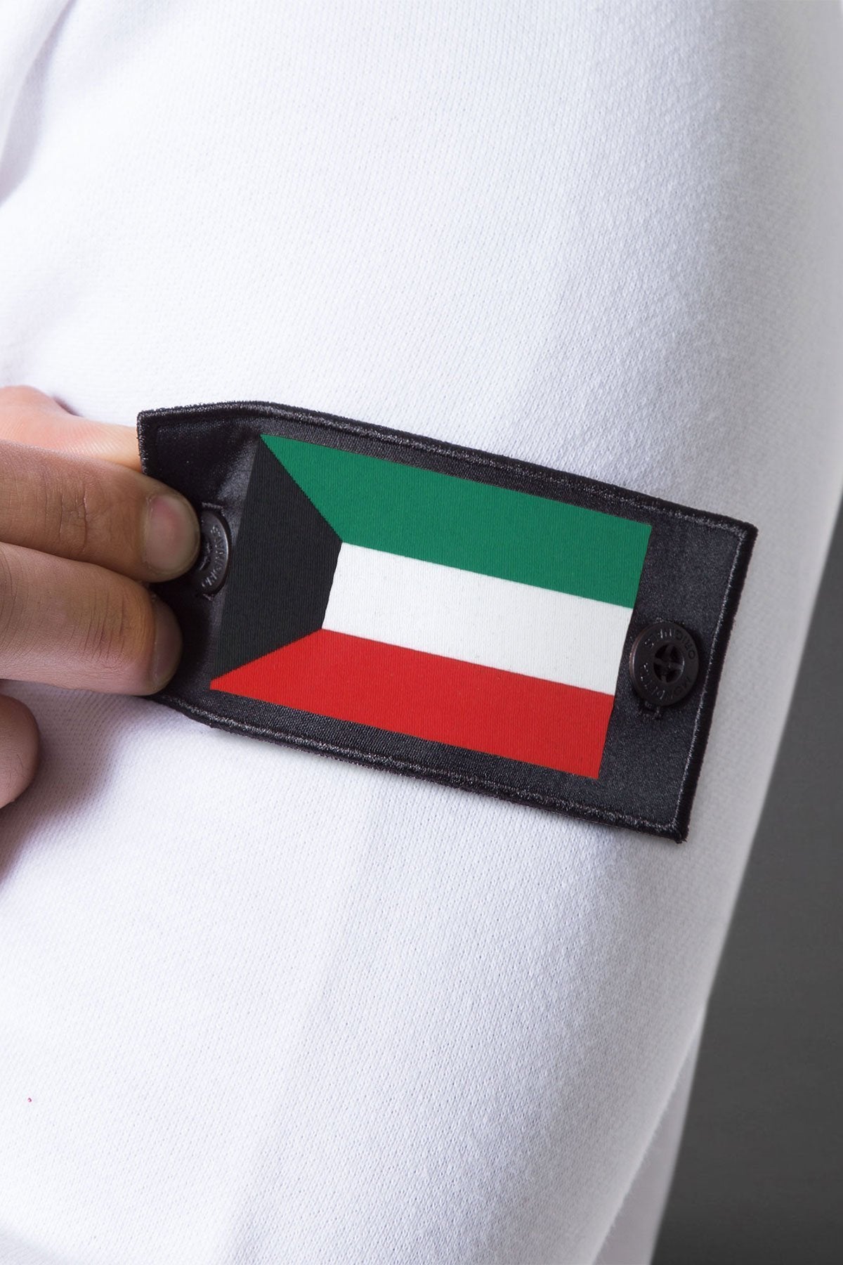 Mondetta Originals retro streetwear Kuwait country patch