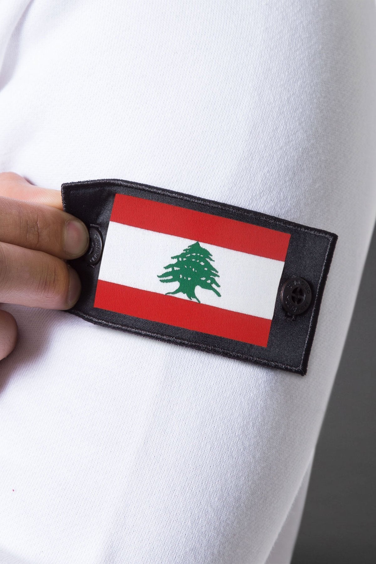 Mondetta Originals retro streetwear Lebanon country patch