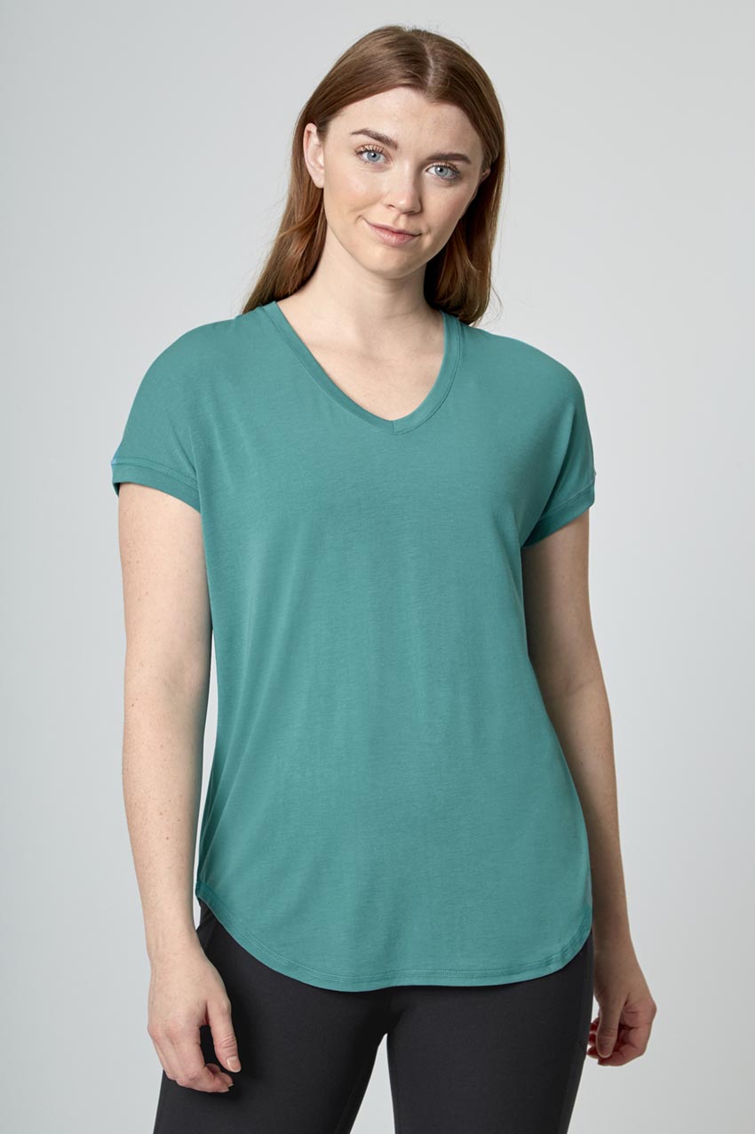 Mondetta Women’s V-Neck Short Sleeve Tee in Porcelain Green