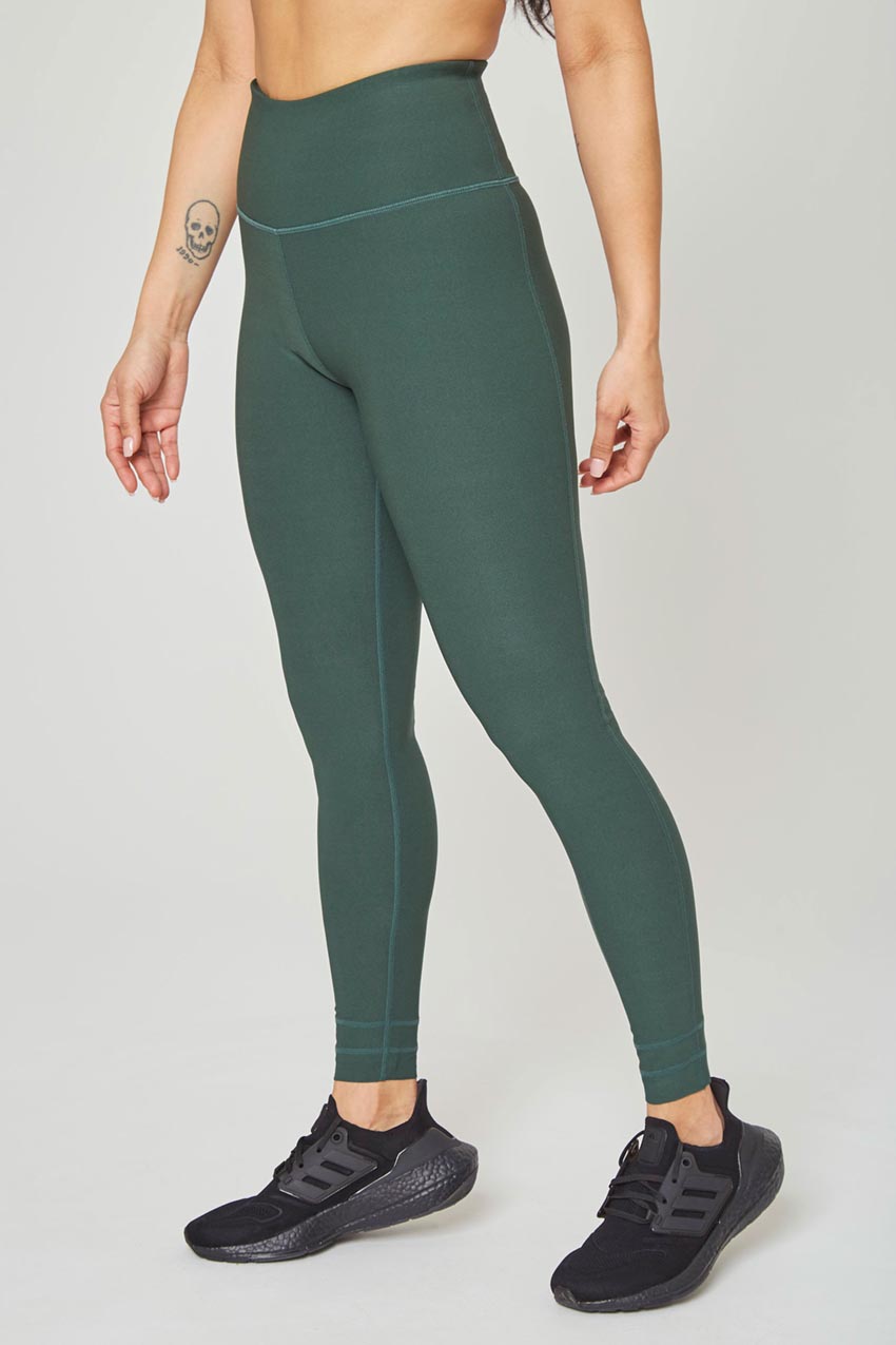 Explore High-Waisted 27" Cut-to-Length Hem Legging